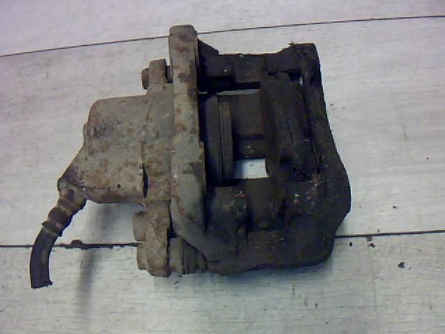 bontott RENAULT MEGANE I Bal első Féknyereg Munkahengerrel