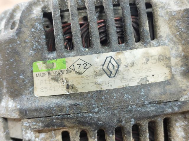 bontott RENAULT MEGANE I Generátor