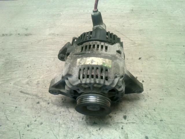 bontott RENAULT MEGANE I Generátor