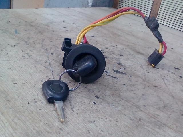 bontott RENAULT MEGANE I Gyújtáskapcsoló