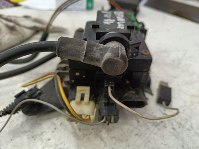 bontott RENAULT MEGANE I Gyújtótrafó