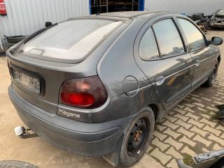 bontott RENAULT MEGANE I Jobb első Féknyereg Munkahengerrel