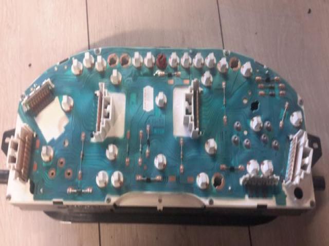 bontott RENAULT MEGANE I Kilométeróra