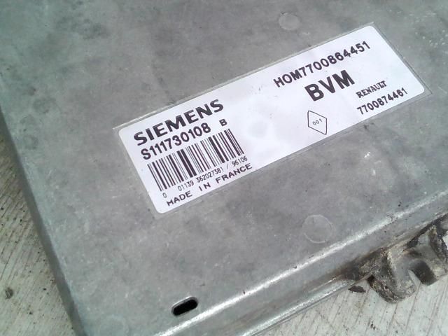 bontott RENAULT MEGANE I Motorvezérlő