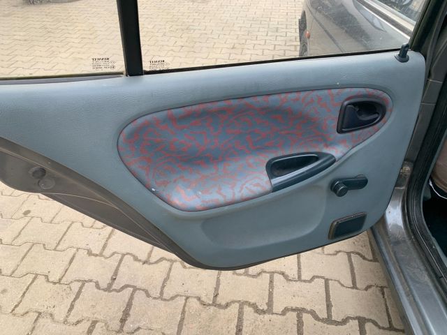 bontott RENAULT MEGANE I Váltó Kulissza