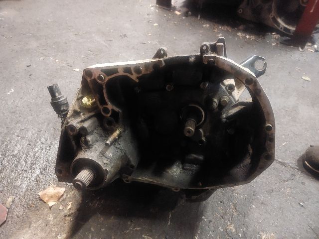 bontott RENAULT MEGANE I Váltó (Mechanikus)