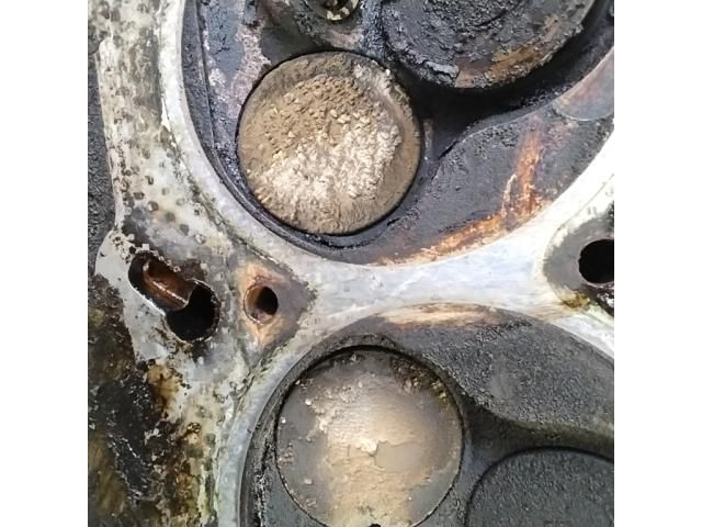 bontott RENAULT MEGANE I Hengerfej