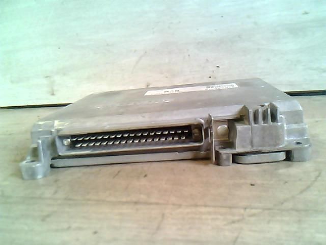 bontott RENAULT MEGANE I Motorvezérlő