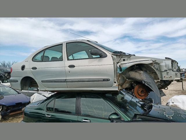 bontott RENAULT MEGANE I Jobb első Rugó