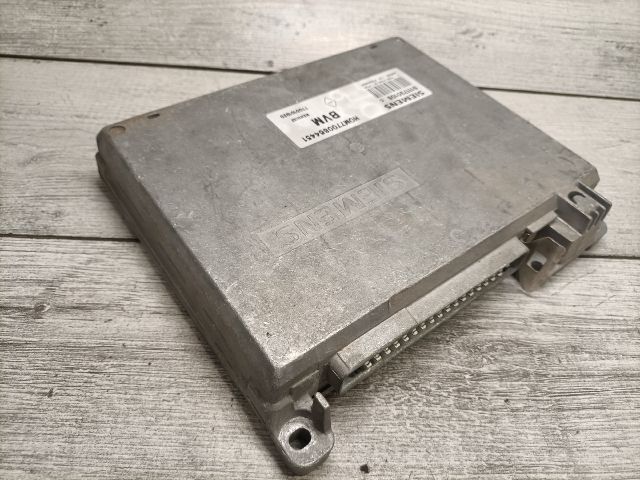 bontott RENAULT MEGANE I Motorvezérlő