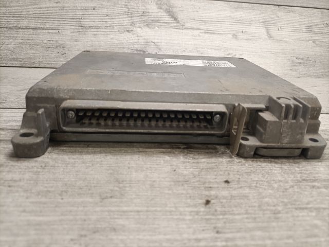 bontott RENAULT MEGANE I Motorvezérlő