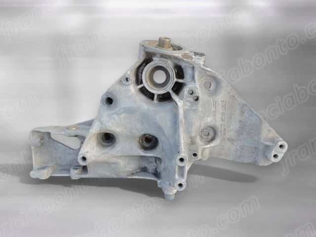 bontott RENAULT MEGANE I Generátor Tartó Bak