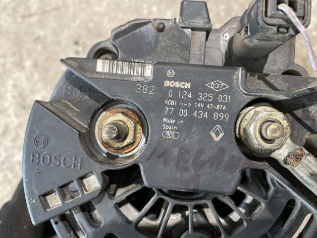 bontott RENAULT MEGANE I Generátor