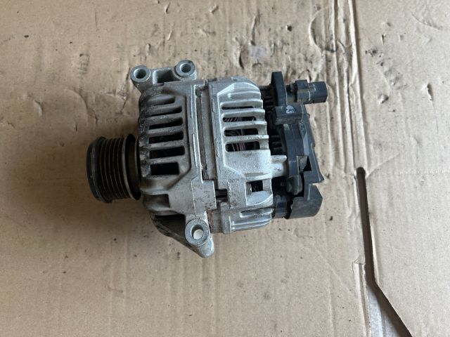 bontott RENAULT MEGANE I Generátor