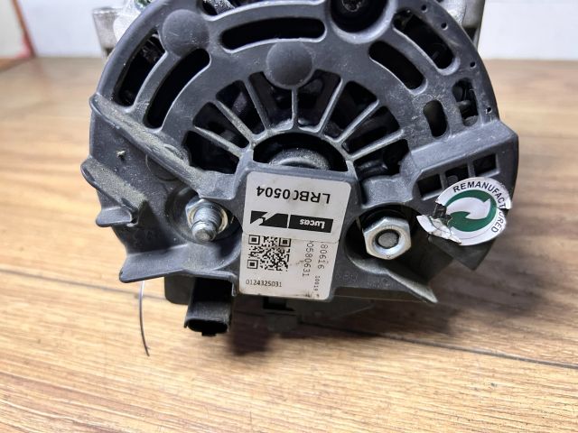 bontott RENAULT MEGANE I Generátor