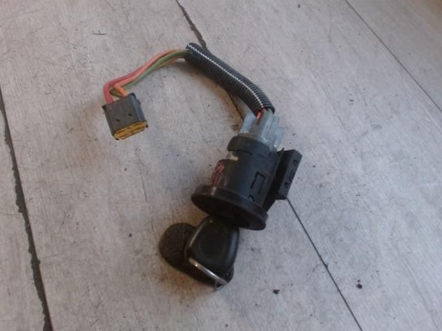 bontott RENAULT MEGANE I Gyújtáskapcsoló
