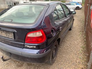 bontott RENAULT MEGANE I Jobb első Csonkállvány Kerékaggyal