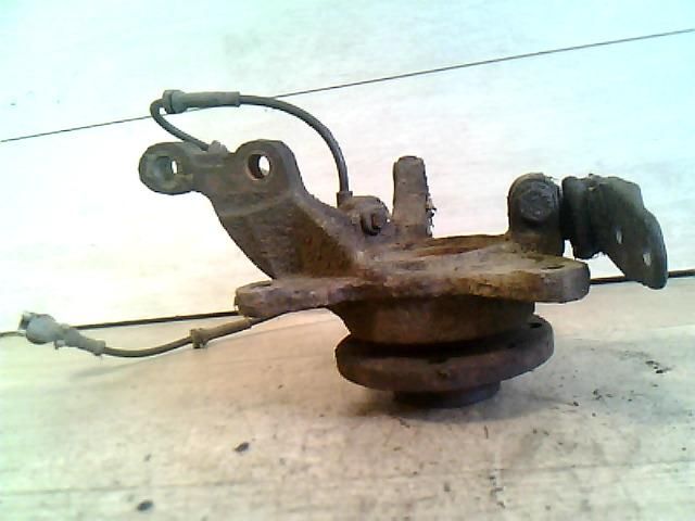 bontott RENAULT MEGANE I Jobb első Csonkállvány Kerékaggyal