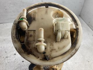 bontott RENAULT MEGANE I Üzemanyag Szivattyú