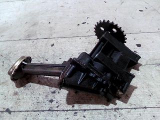 bontott RENAULT MEGANE I Olajszivattyú