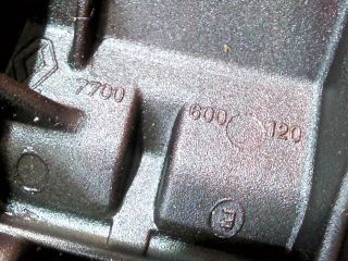 bontott RENAULT MEGANE I Olajszivattyú