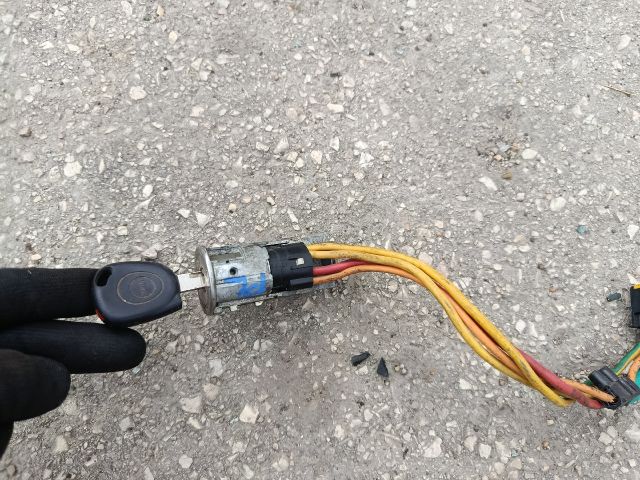 bontott RENAULT MEGANE I Gyújtáskapcsoló