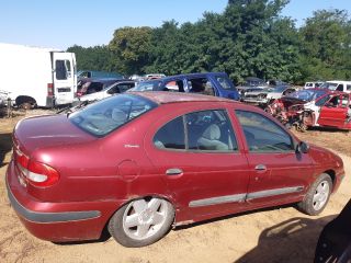 bontott RENAULT MEGANE I Gyújtótrafó Szett