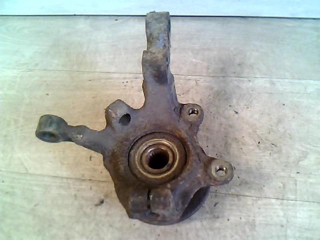 bontott RENAULT MEGANE I Bal első Csonkállvány Kerékaggyal