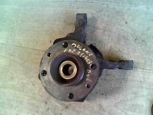 bontott RENAULT MEGANE I Bal első Csonkállvány Kerékaggyal