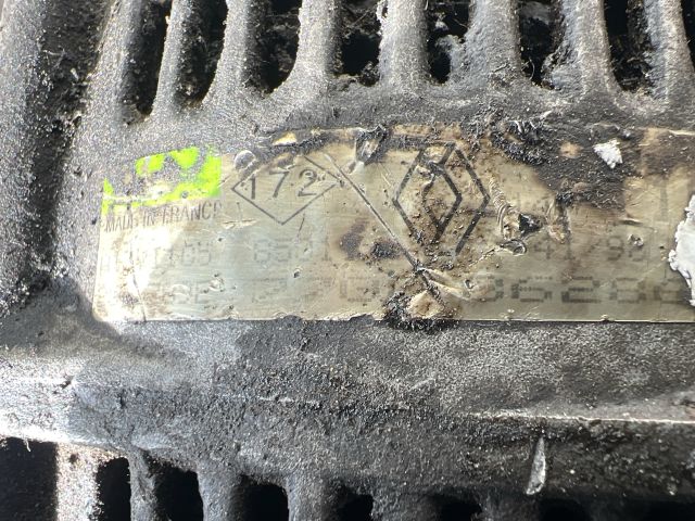 bontott RENAULT MEGANE I Generátor