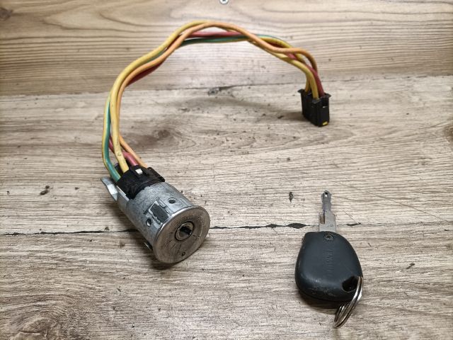 bontott RENAULT MEGANE I Gyújtáskapcsoló