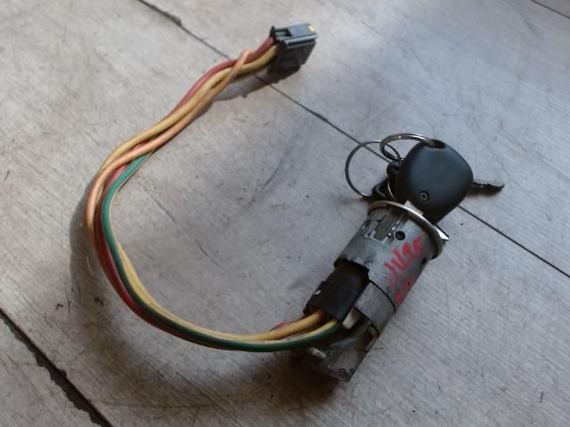 bontott RENAULT MEGANE I Gyújtáskapcsoló