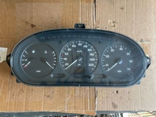 bontott RENAULT MEGANE I Kilométeróra