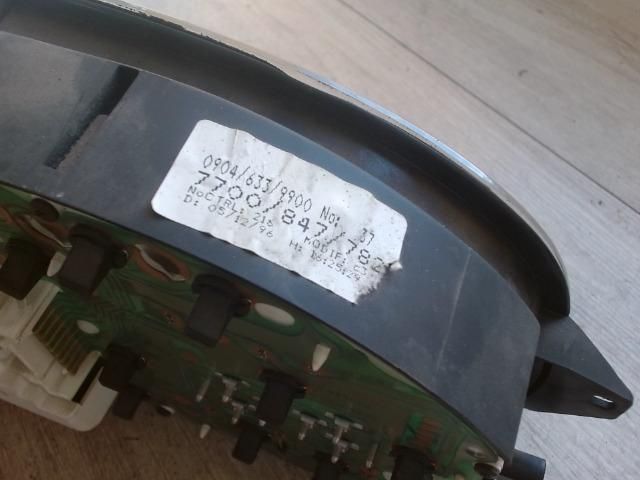 bontott RENAULT MEGANE I Kilométeróra