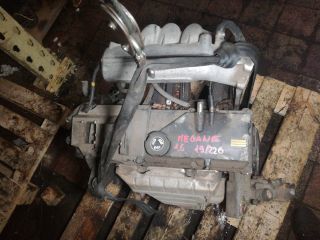 bontott RENAULT MEGANE I Olajbeöntő Sapka