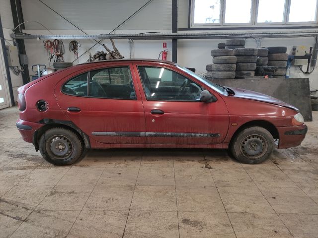 bontott RENAULT MEGANE I Tank