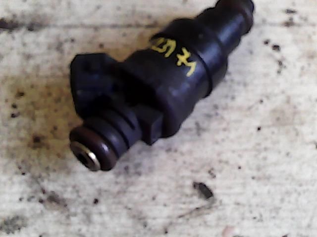 bontott RENAULT MEGANE I Porlasztó (1 db)