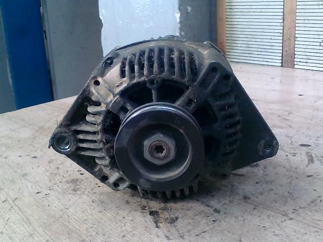 bontott RENAULT MEGANE I Generátor