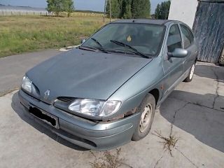 bontott RENAULT MEGANE I Motor (Fűzött blokk hengerfejjel)