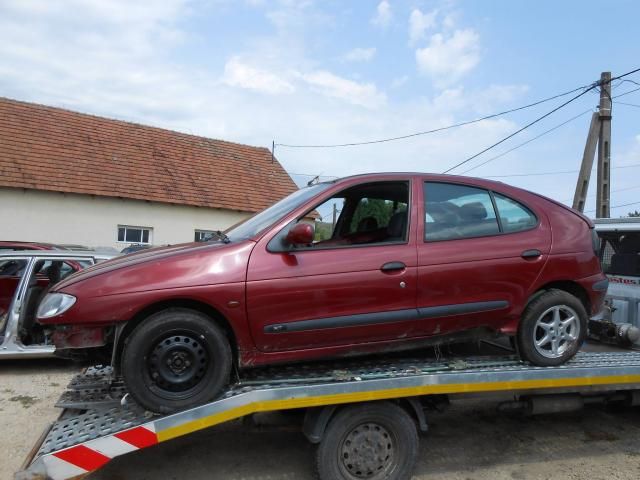 bontott RENAULT MEGANE I Fojtószelep (Elektromos)