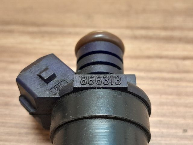 bontott RENAULT MEGANE I Porlasztó (1 db)