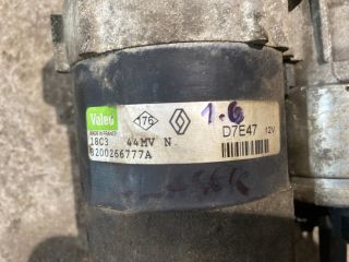 bontott RENAULT MEGANE I Önindító