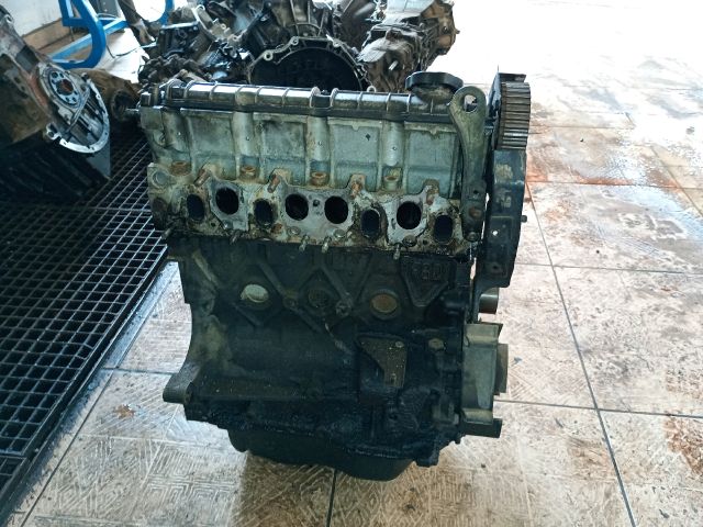 bontott RENAULT MEGANE I Motor (Fűzött blokk hengerfejjel)