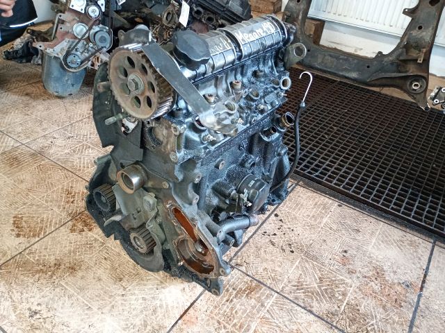 bontott RENAULT MEGANE I Motor (Fűzött blokk hengerfejjel)