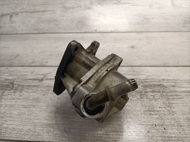 bontott RENAULT MEGANE I Vákumpumpa