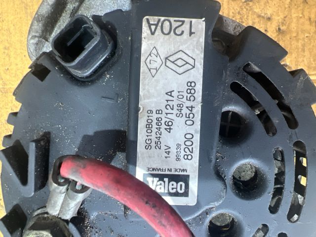 bontott RENAULT MEGANE I Generátor