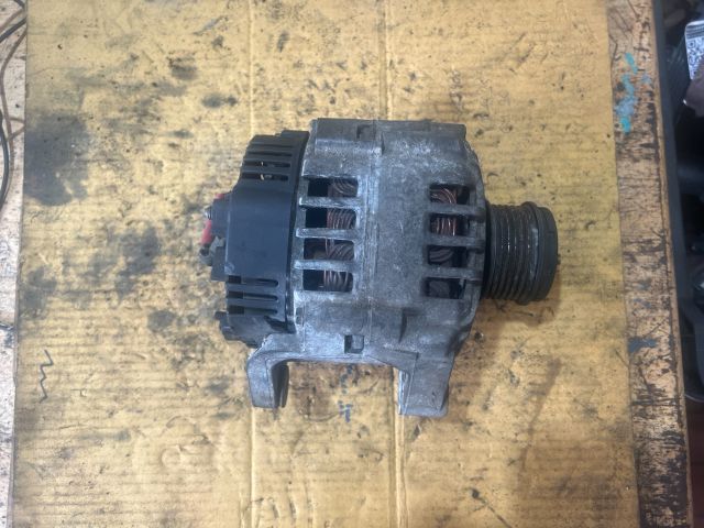 bontott RENAULT MEGANE I Generátor