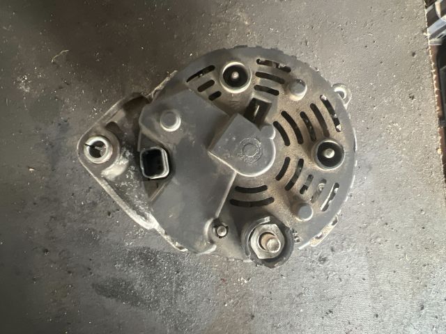 bontott RENAULT MEGANE I Generátor