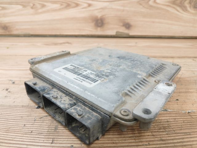 bontott RENAULT MEGANE I Motorvezérlő