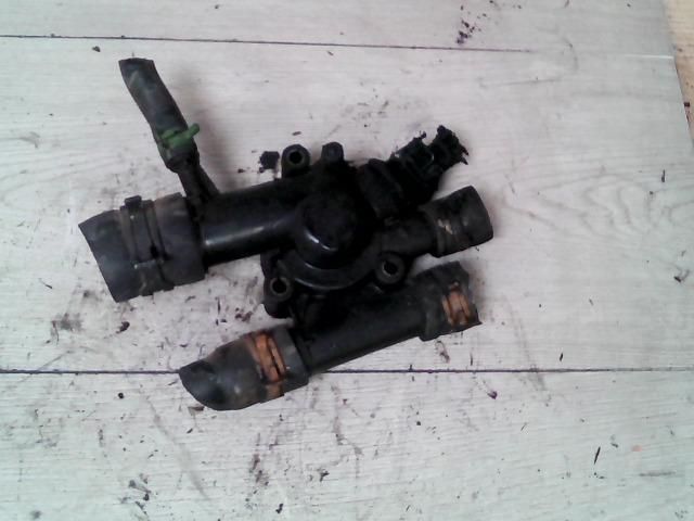 bontott RENAULT MEGANE I Termosztátház